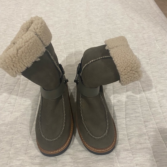 Coach boots - Picture 2 of 4